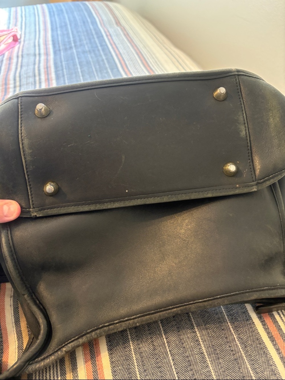 Coach Black Leather Shoulder Bag with Gold Hardware - Picture 7 of 8